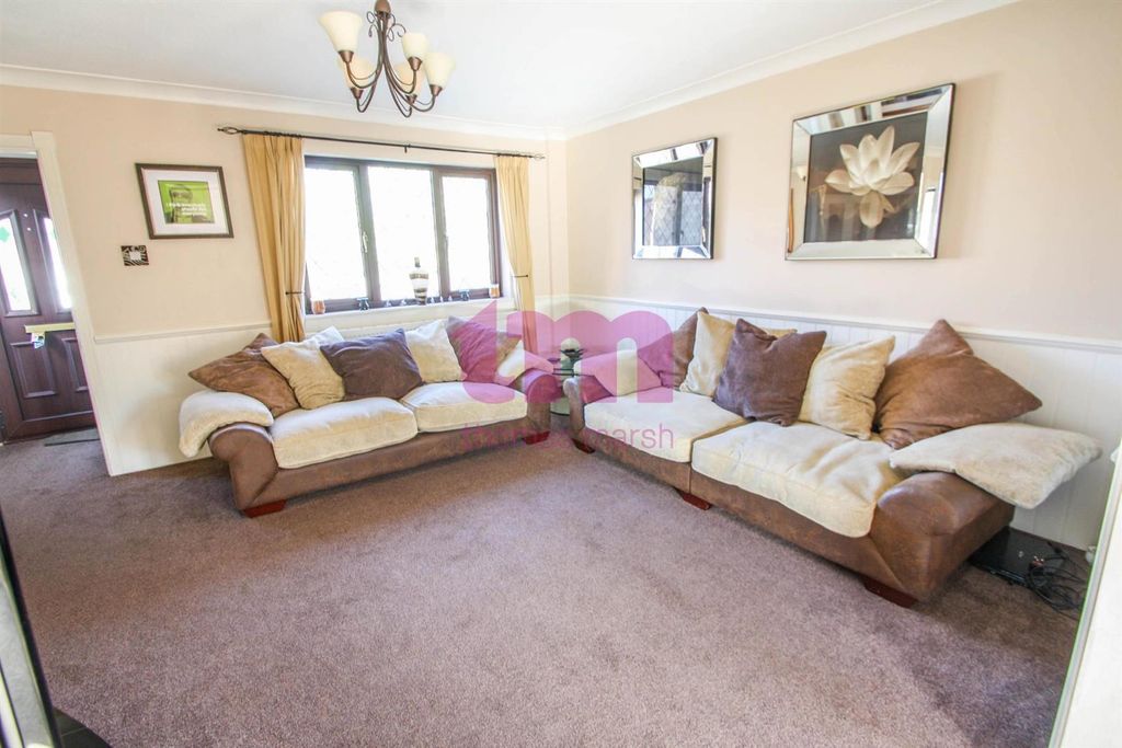 Property photo 2 of 15