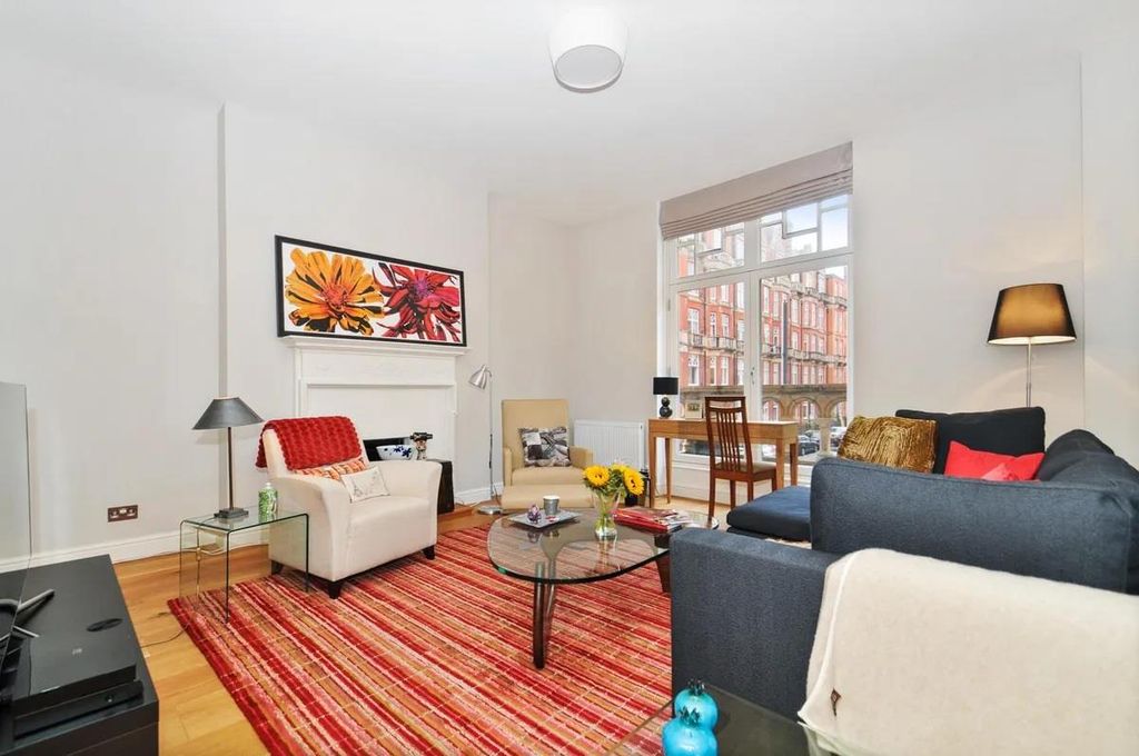 Property photo 3 of 8 2.Jpg
