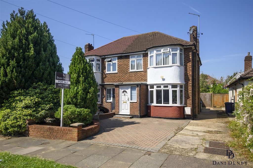 Property photo 1 of 20