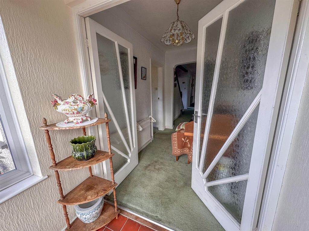 Property photo 2 of 31 1 Glen Close (38).Jpg