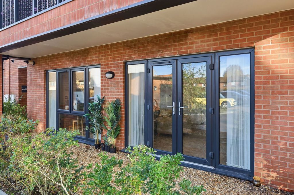 Property photo 2 of 15