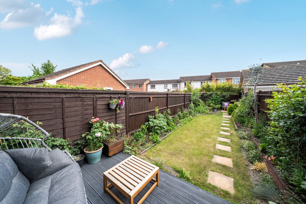 Property photo 3 of 22 1456625-8-69Fcba6...