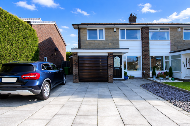 Property photo 1 of 21