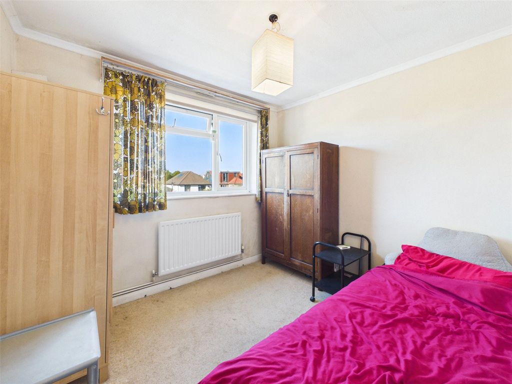 Property photo 3 of 6 Picture No. 07