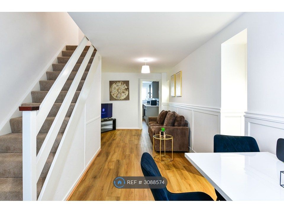 Property photo 1 of 27