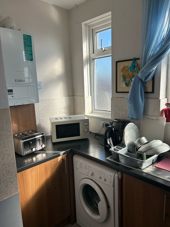 Property photo 3 of 5