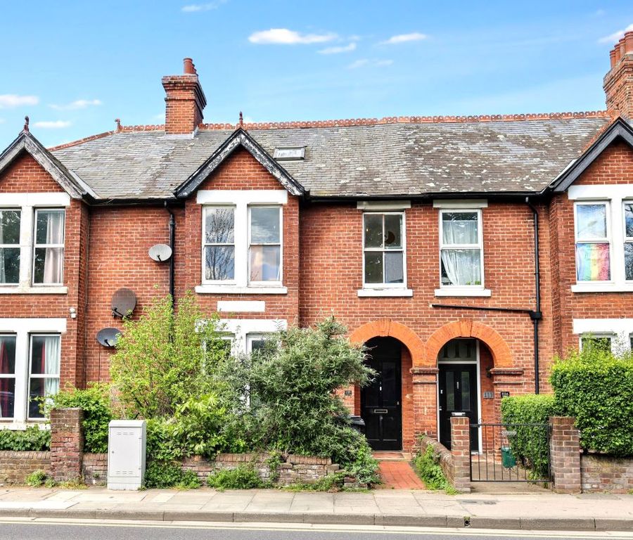 Property photo 1 of 12