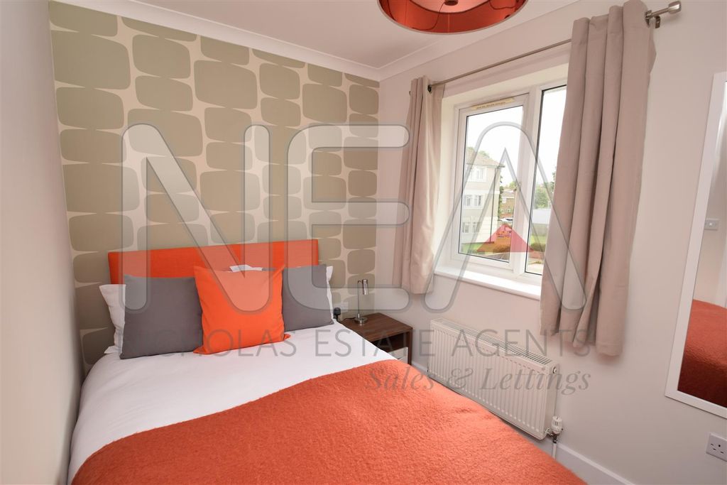 Property photo 2 of 9 Bedroom Four