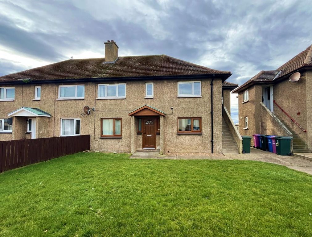 Property photo 1 of 16 Front