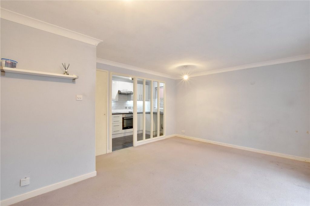 Property photo 3 of 10 Picture No. 07