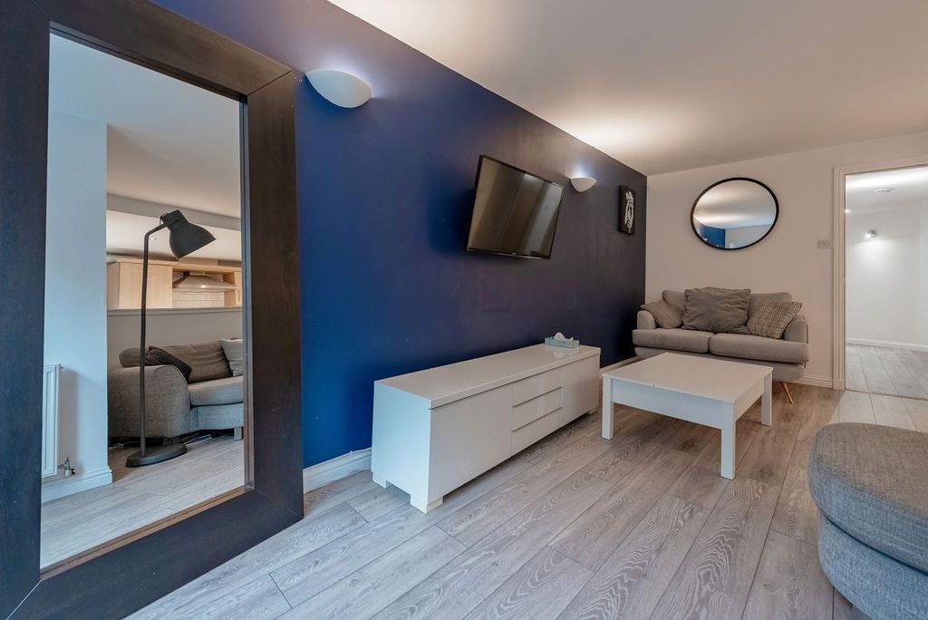 Property photo 3 of 15 Living Room