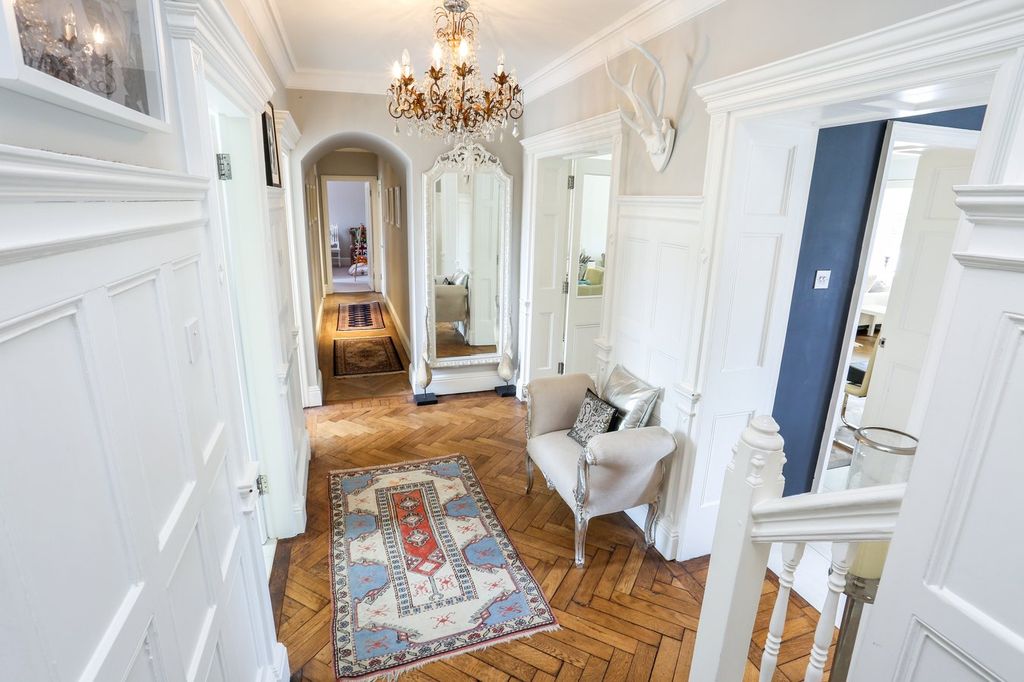 Additional image 10 of 2 bed flat for saleIslet Park, Maidenhead SL6