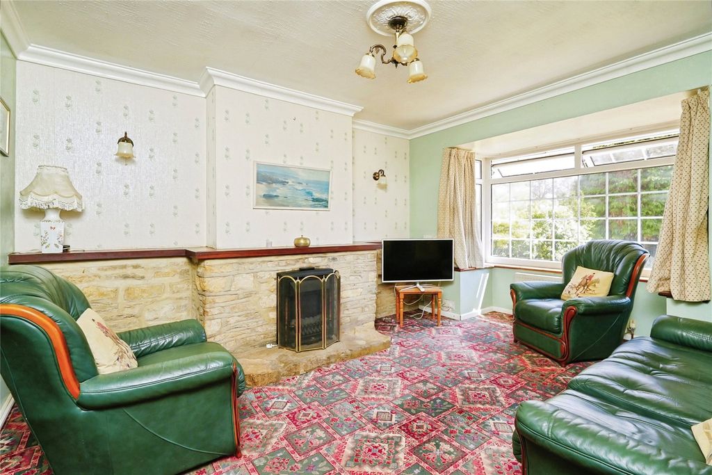 Property photo 2 of 20 Picture No. 19