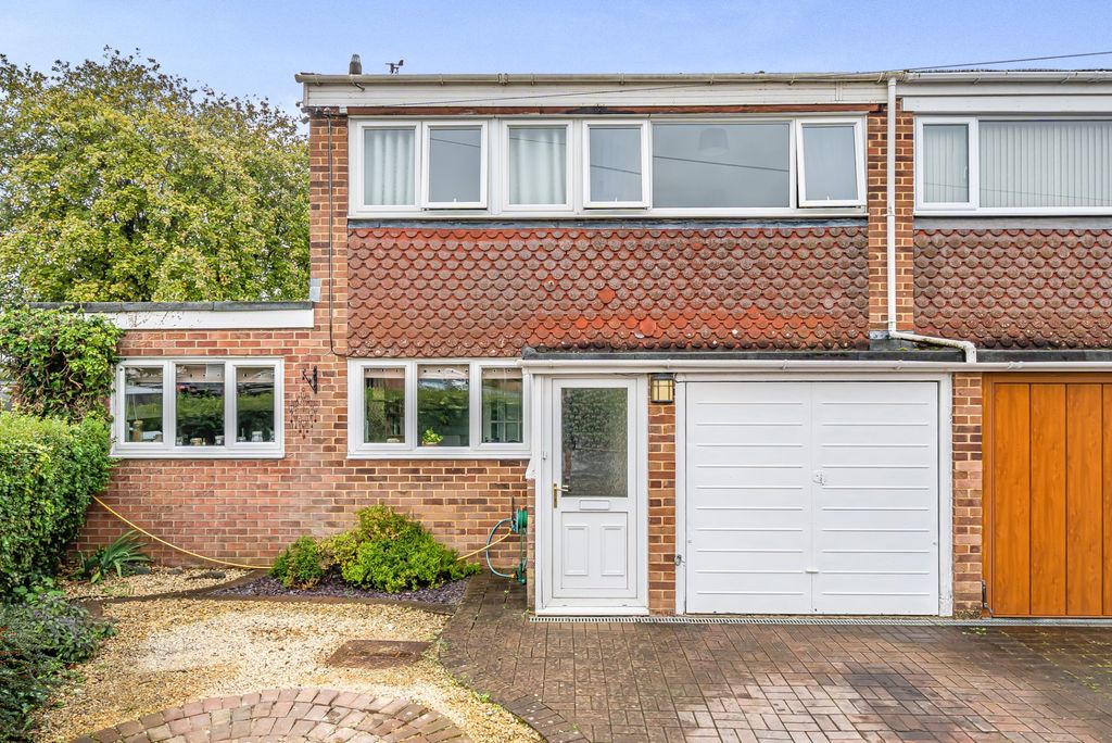 Property photo 1 of 20