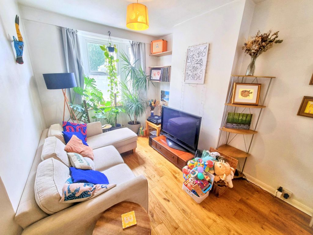 Property photo 3 of 13