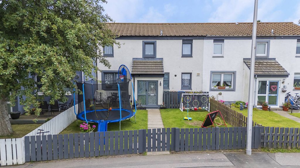 Property photo 1 of 34