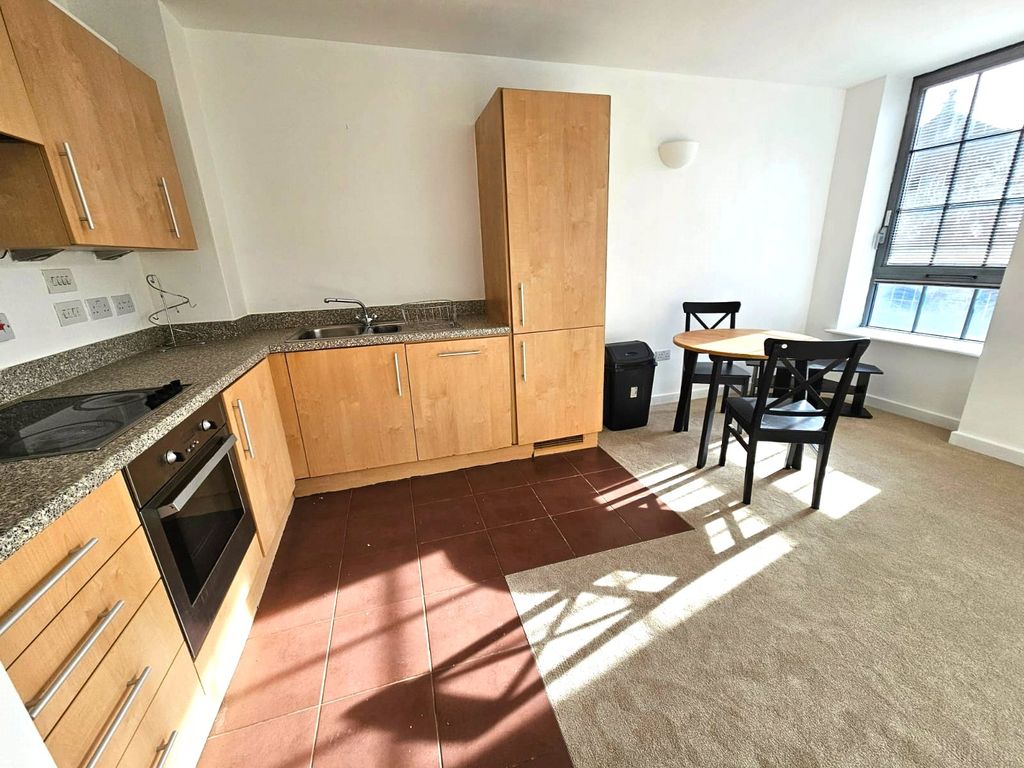 Property photo 3 of 8 Picture No. 02