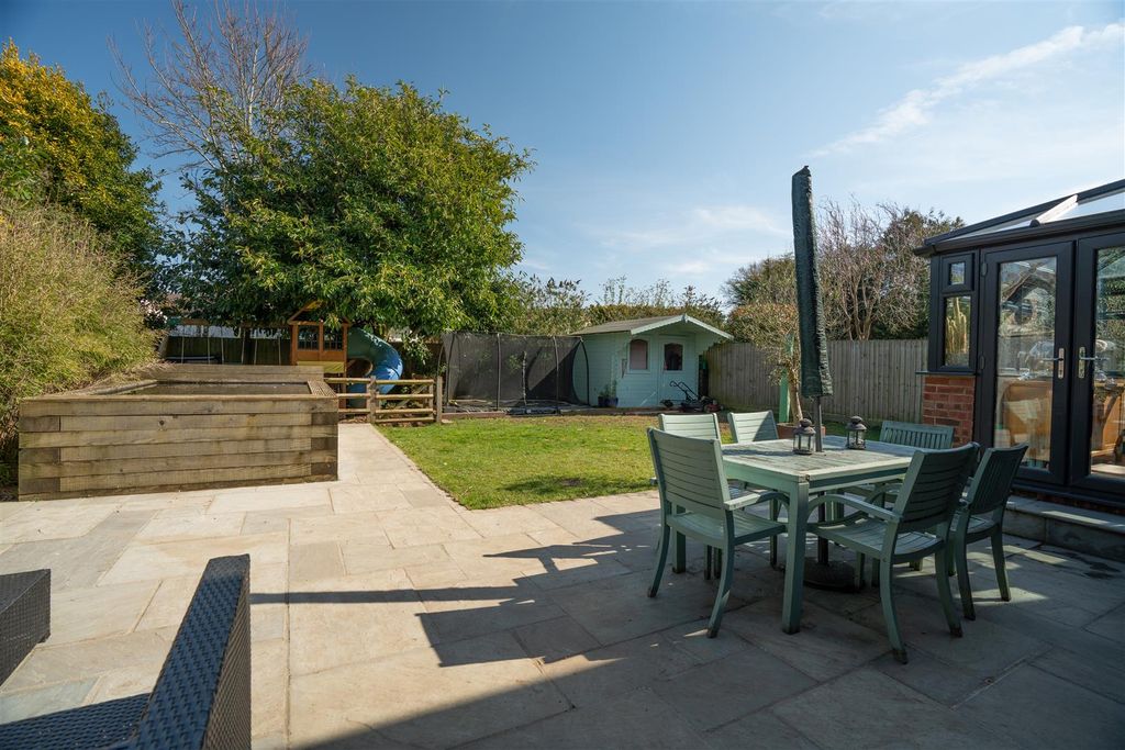 Property photo 3 of 20 Enclosed Rear Garden