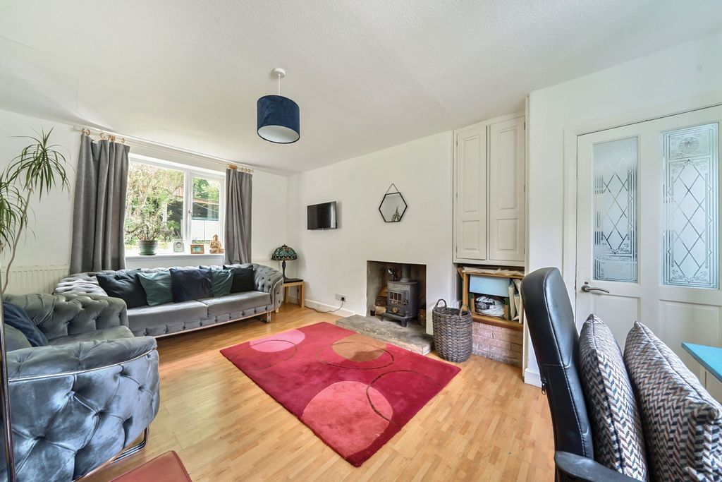 Property photo 2 of 18 1304546-18-68480196d8Aaa