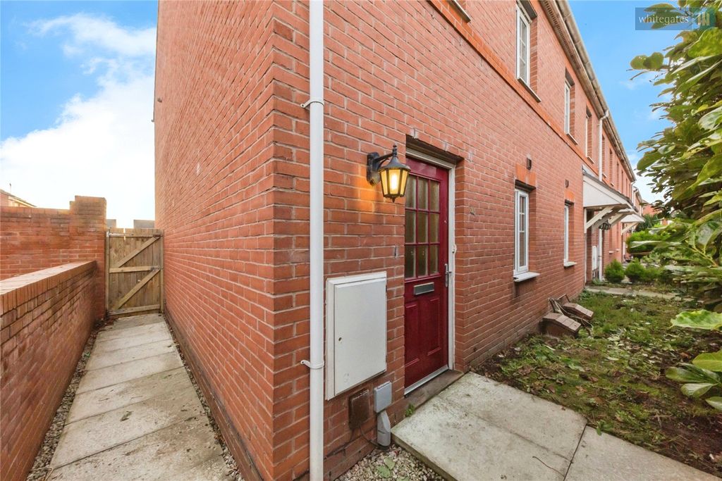 Property photo 1 of 16 Picture No. 03