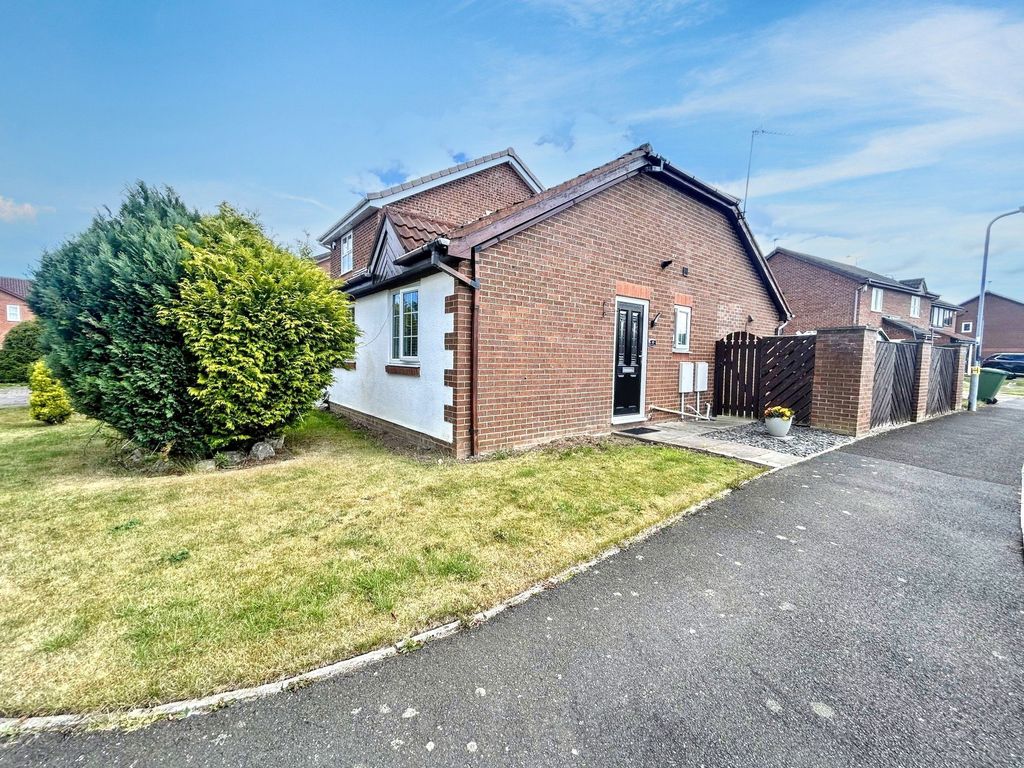 Property photo 1 of 16