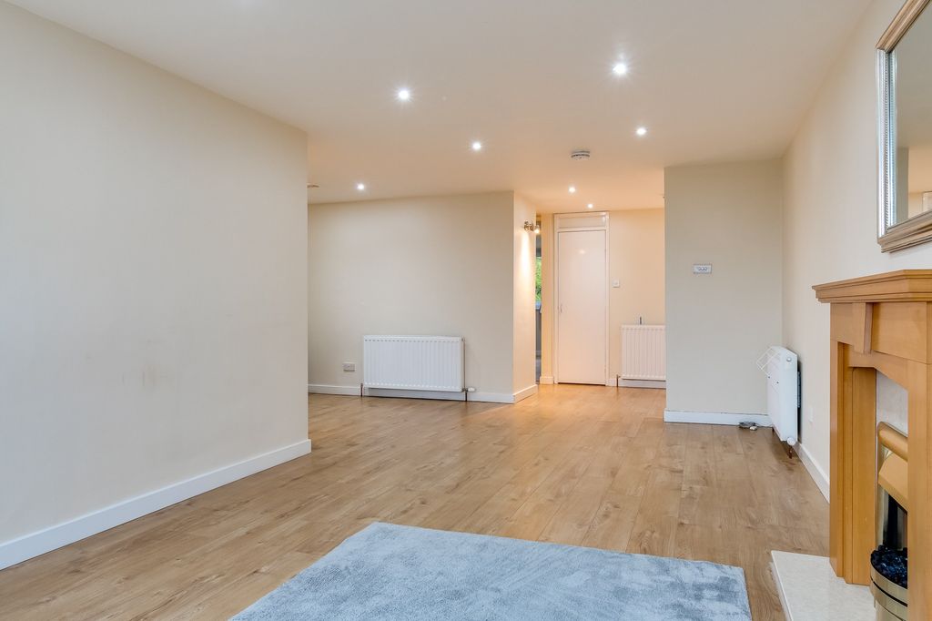 Additional image 5 of 3 bed flat to rentSouthbrae Drive, Jordanhill, Glasgow G13