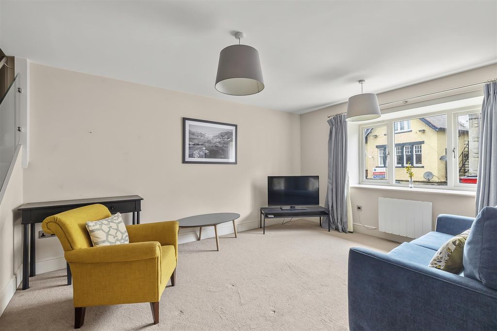 Property photo 3 of 11 Img_4851.Jpg