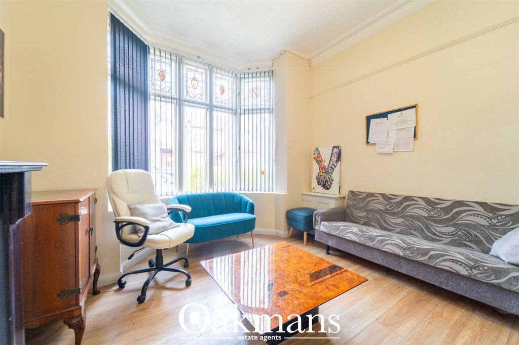 Property photo 3 of 17 Picture No. 02