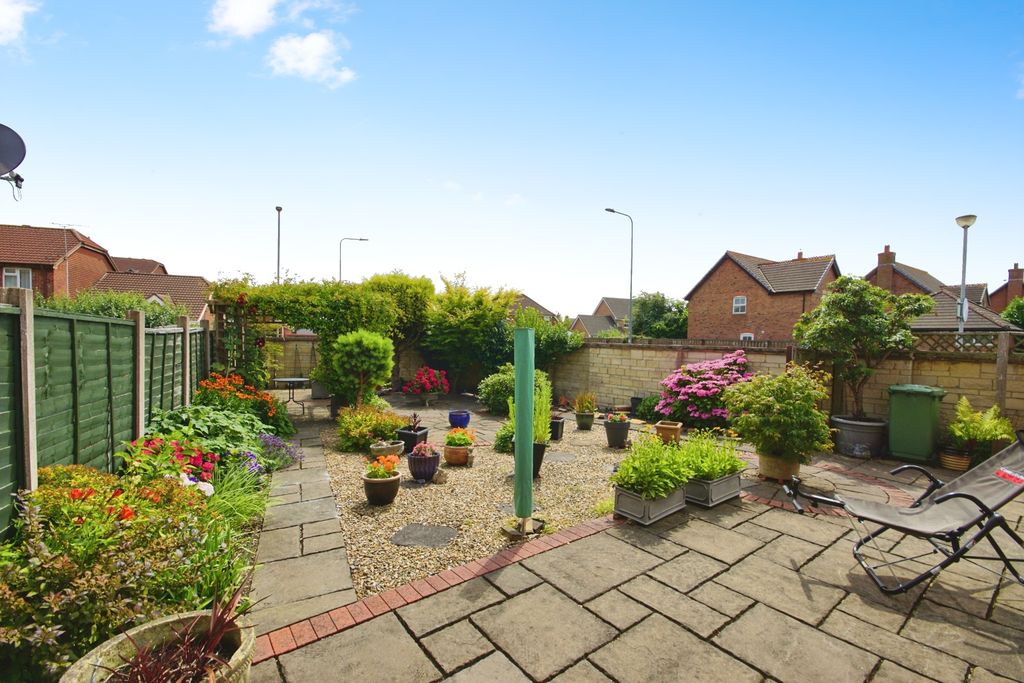 Property photo 3 of 17 Rear Garden