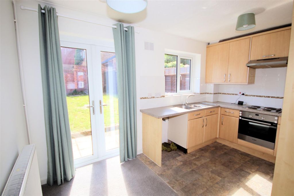 Property photo 2 of 14 Kitchen/Diner
