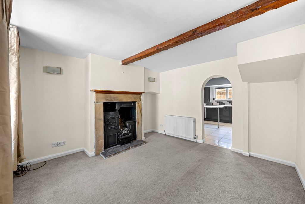 Property photo 2 of 11 Picture No. 16