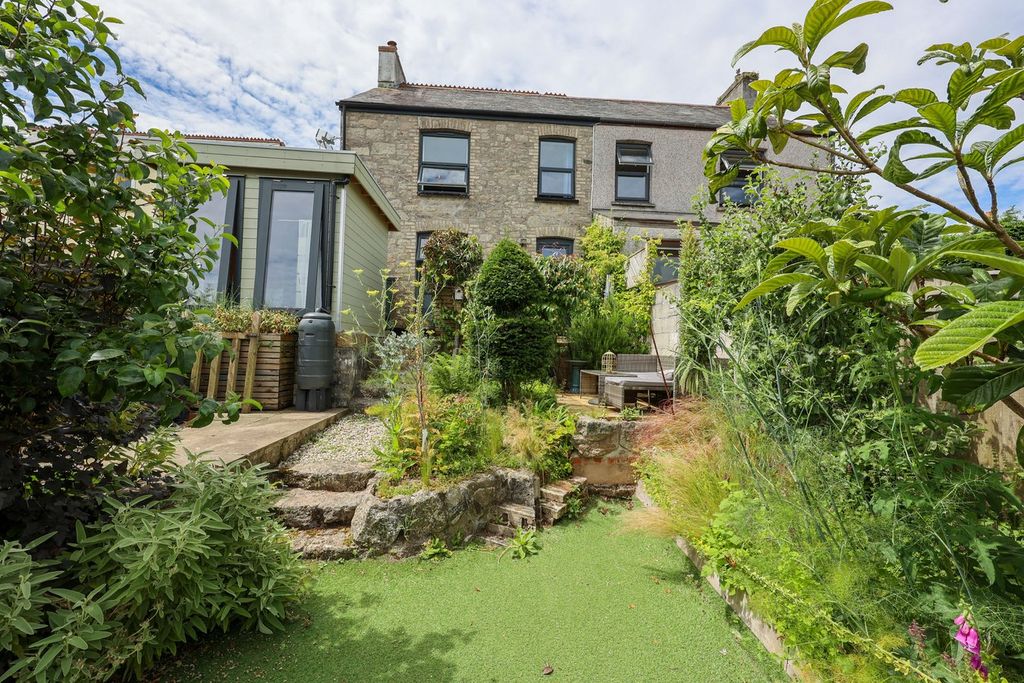Property photo 1 of 26