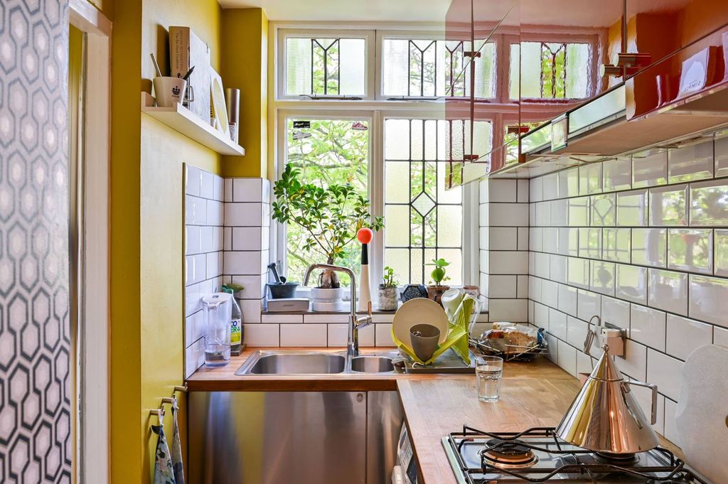 Property photo 1 of 22