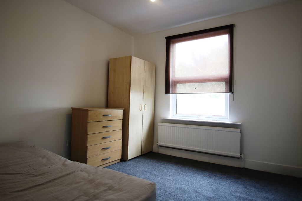 Property photo 3 of 7 Img_1010