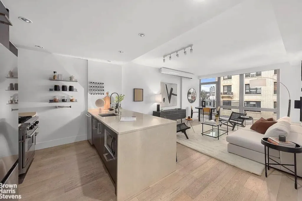 Property photo 2 of 8 <Alttext/>