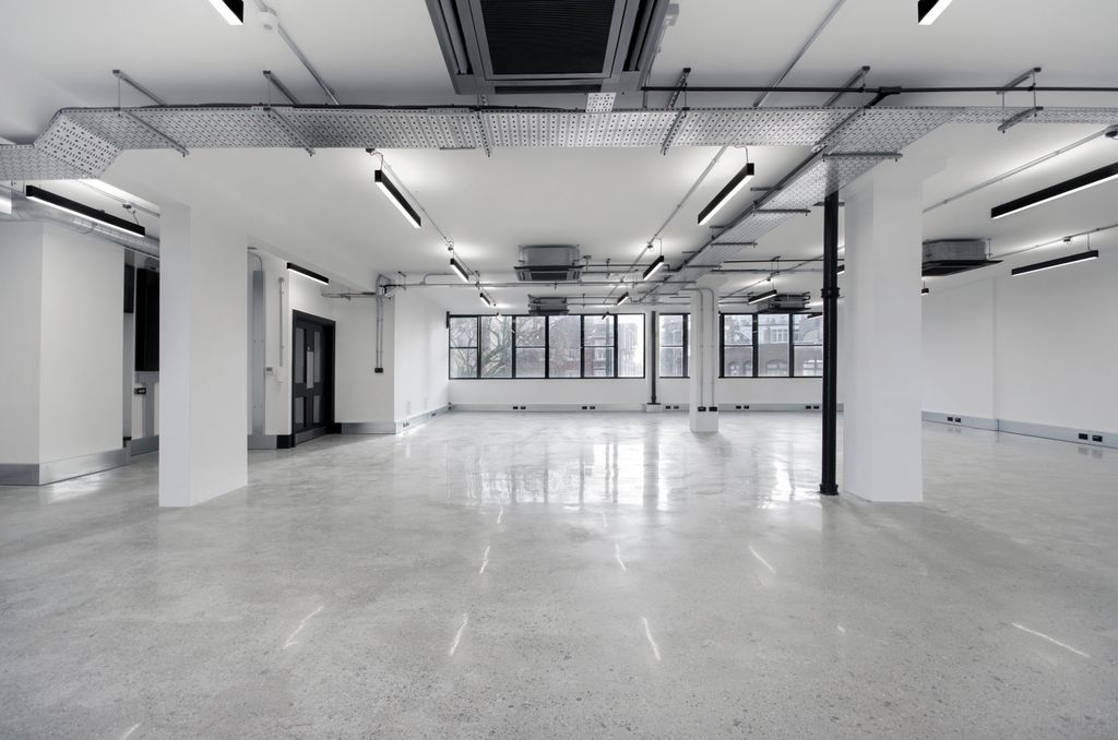 Property photo 1 of 7 E1 Studios