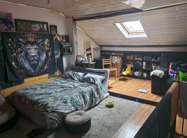 Property photo 1 of 4