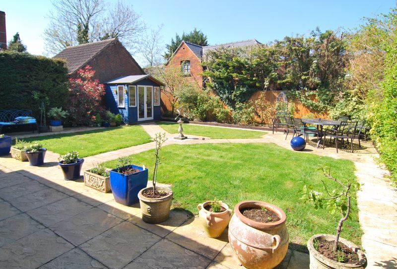 Property photo 2 of 17 Photo 10