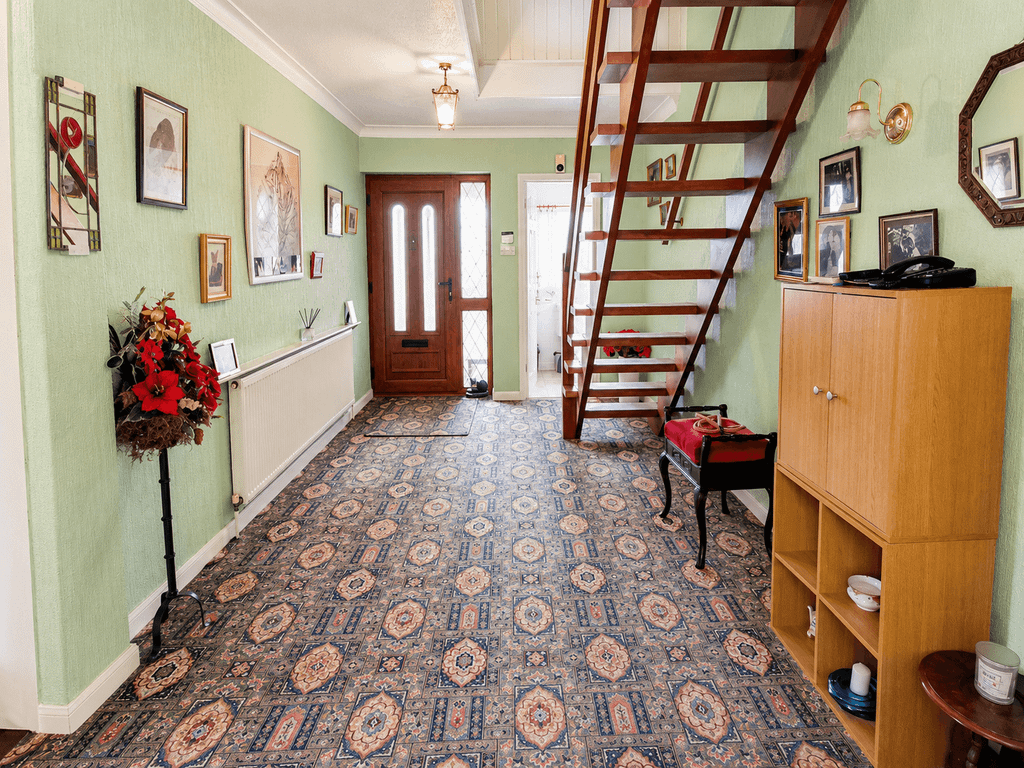 Property photo 3 of 15 Hallway