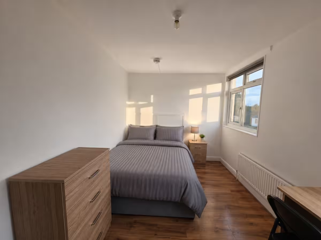 Property photo 1 of 4