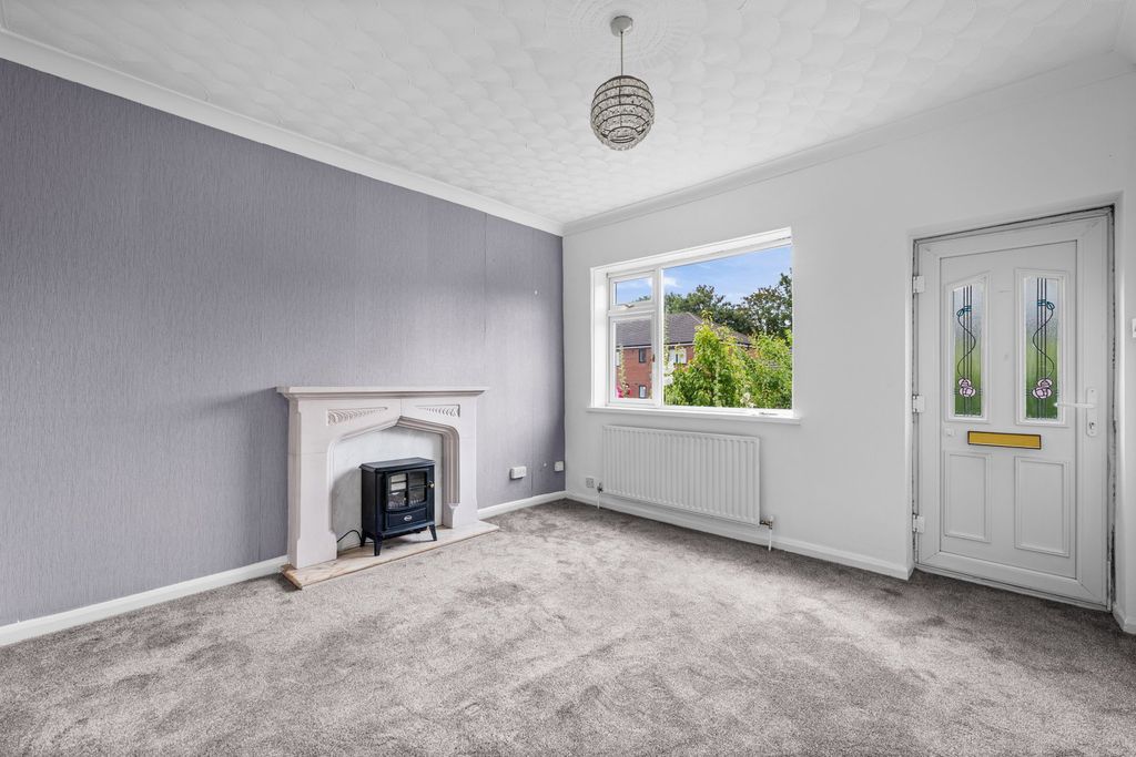 Property photo 3 of 24