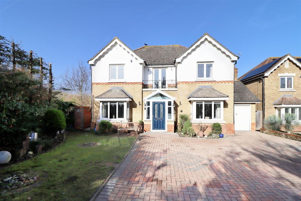 Property photo 2 of 23 Front