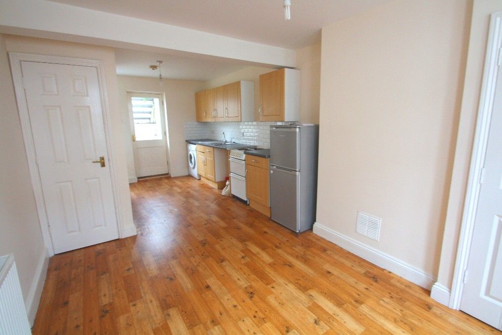 Property photo 2 of 9 Kitchen (Email)