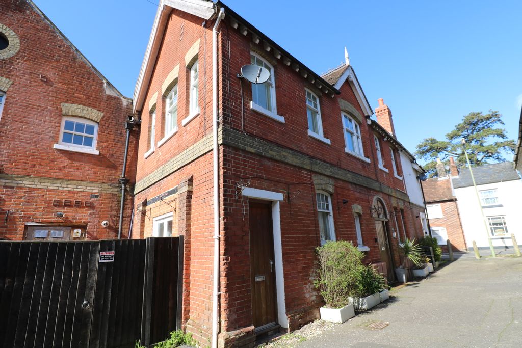 Property photo 2 of 7 Img_1418