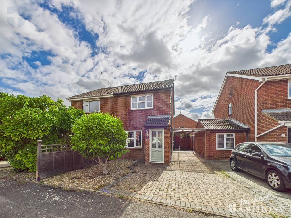 Property photo 1 of 10 Cam03218G0-Pr0751-Still009