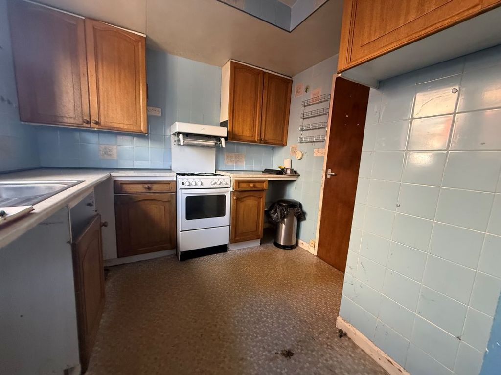 Property photo 3 of 10 Image 3