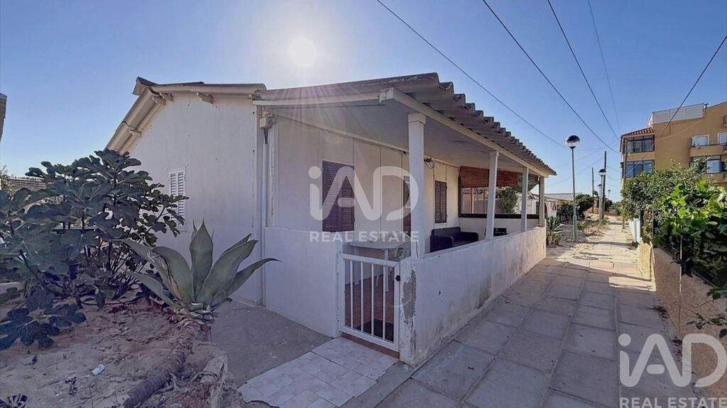 Property photo 2 of 23