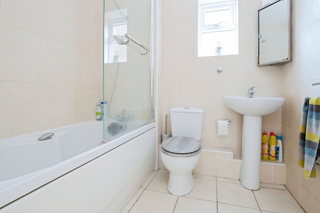 Property photo 3 of 13 View