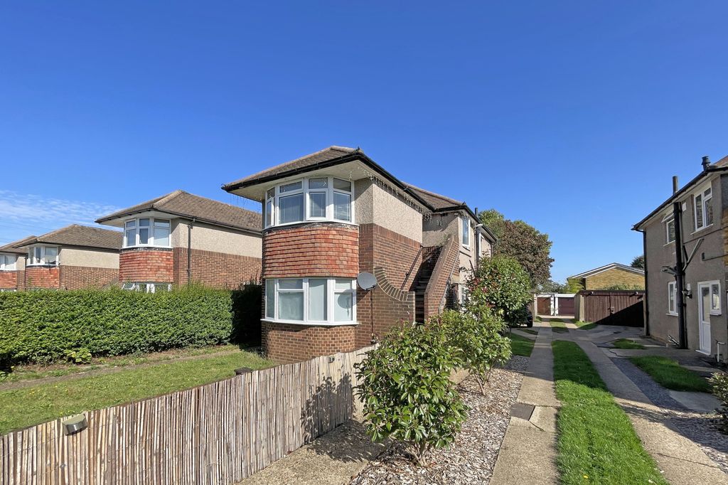 Property photo 1 of 25