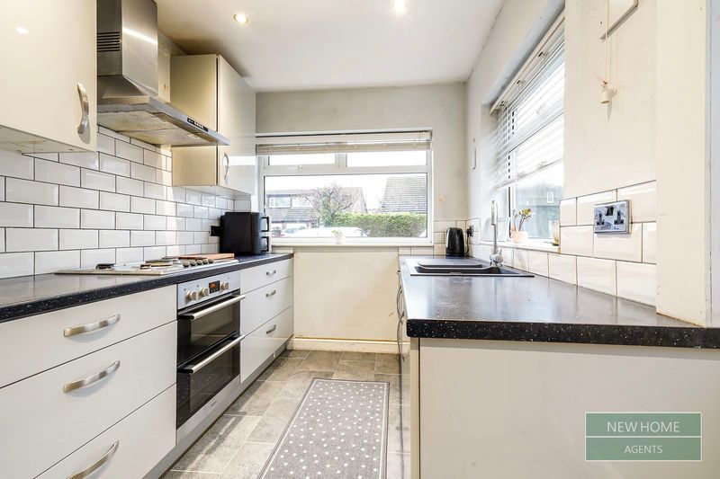 Property photo 3 of 15 Photo 12